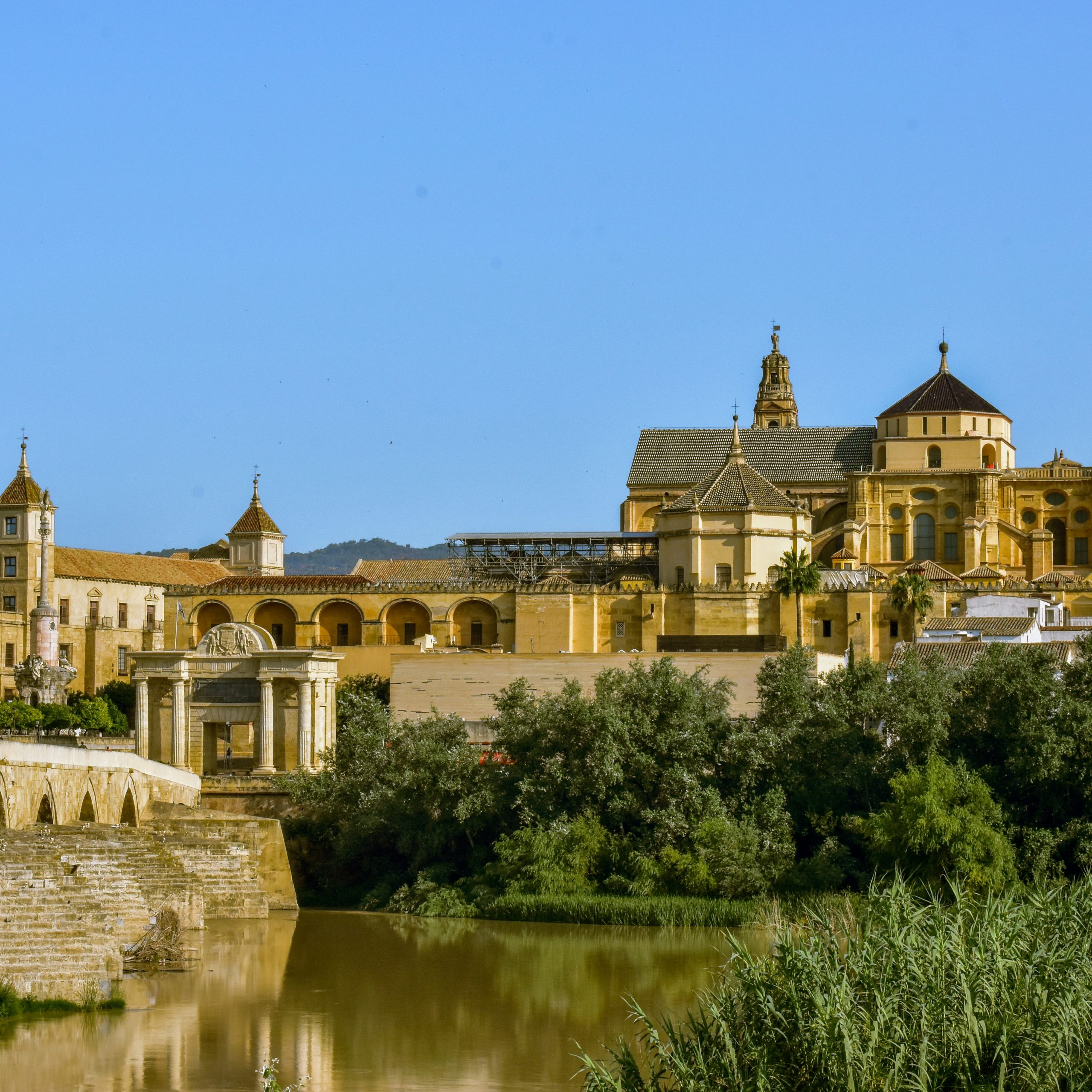 explorealandalus.com