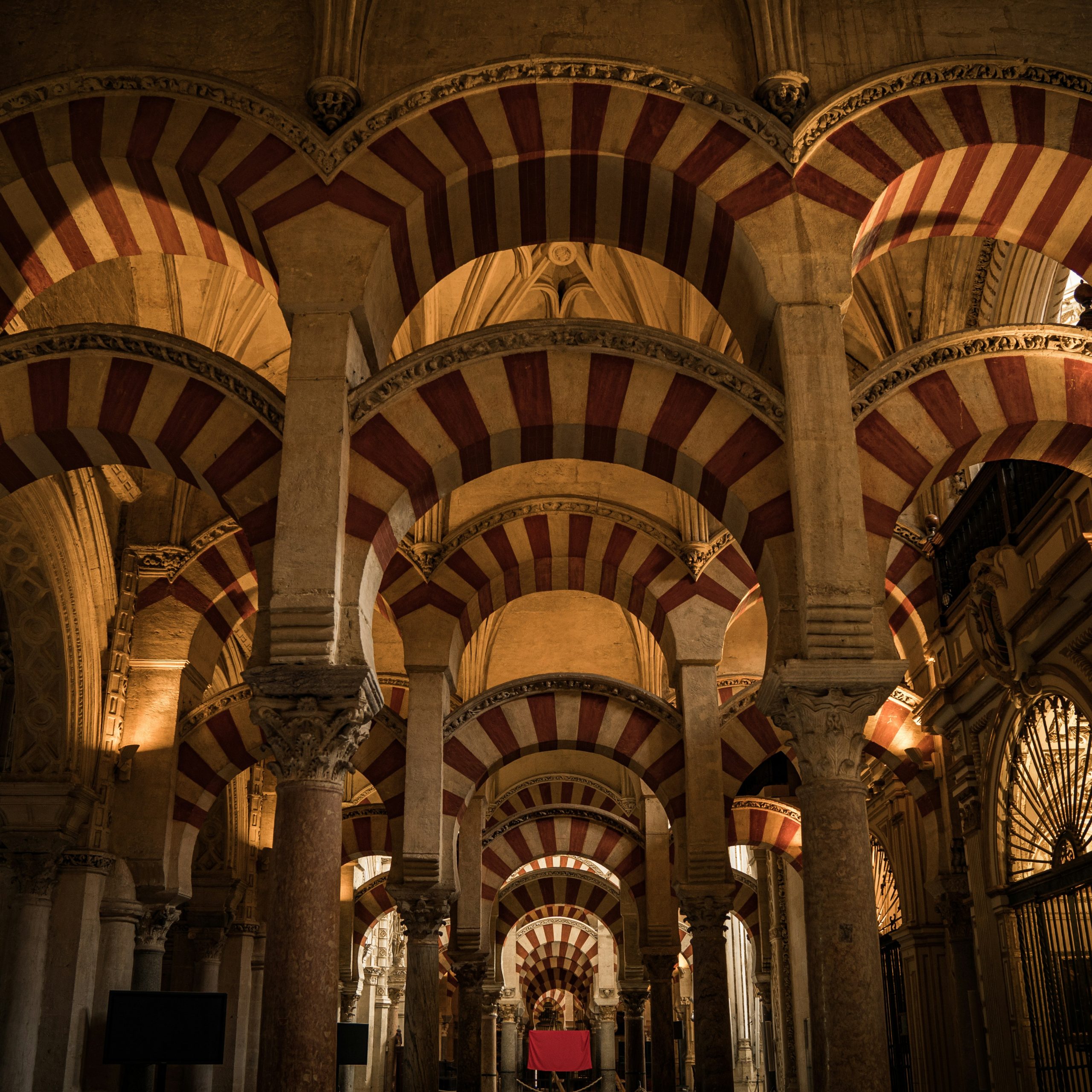 explorealandalus.com